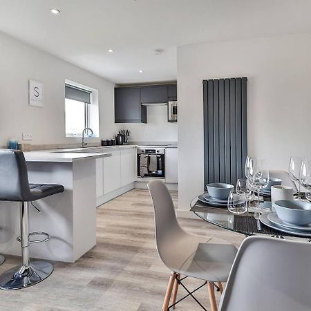 Newly Renovated 3 Bed 2 Bath Apartment & Parking Sheffield Exterior foto
