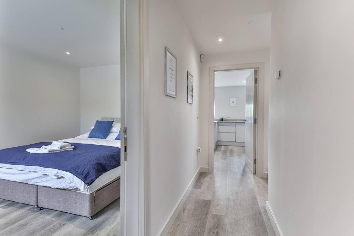 Newly Renovated 3 Bed 2 Bath Apartment & Parking Sheffield Exterior foto